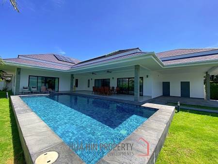 Large 3 Bed 3 Bath Pool Villa :  The Clouds