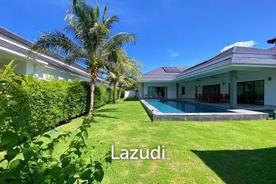 Large 3 Bed 3 Bath Pool Villa :  The Clouds