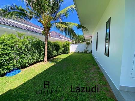 Large 3 Bed 3 Bath Pool Villa :  The Clouds