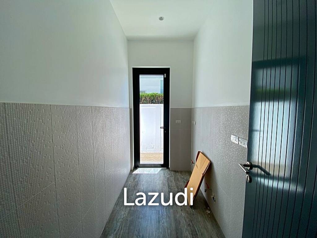 Large 3 Bed 3 Bath Pool Villa :  The Clouds