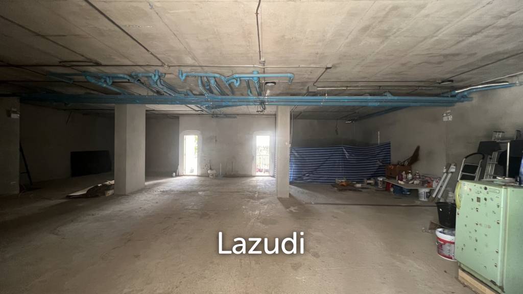 122 SQ.M New retail spaces on Sukhumvit soi 15
