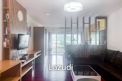 Baan Klang: 1 bed Condo With Mountain Veiws