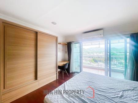 Baan Klang: 1 bed Condo With Mountain Veiws