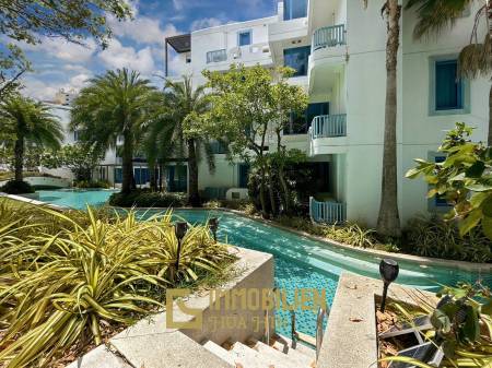 The Crest Santora : 1 Bedroom Condo Pool Access