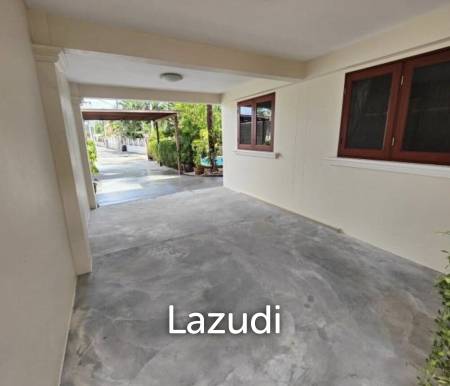 340 ตร.ม 3 เตียง 2 อาบน้ำ วิลล่า For ขาย