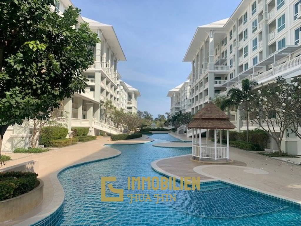 The Energy : 2 Bedroom Condo Close To The Beach