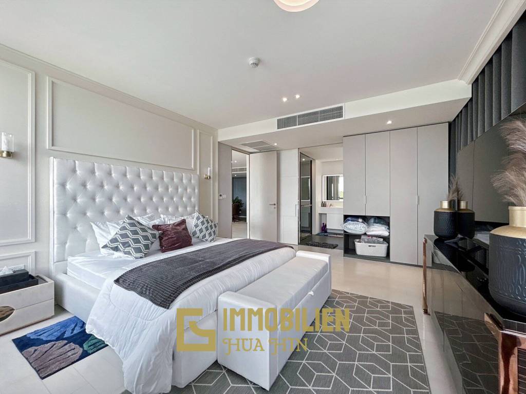 Veranda Residence : Luxury 3 Bedroom Condo