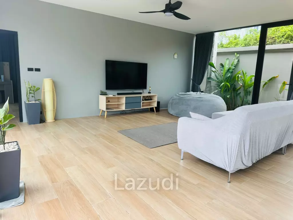 Sleek & Modern 2-Bed Pool Villa in Mae Nam, Koh Samui