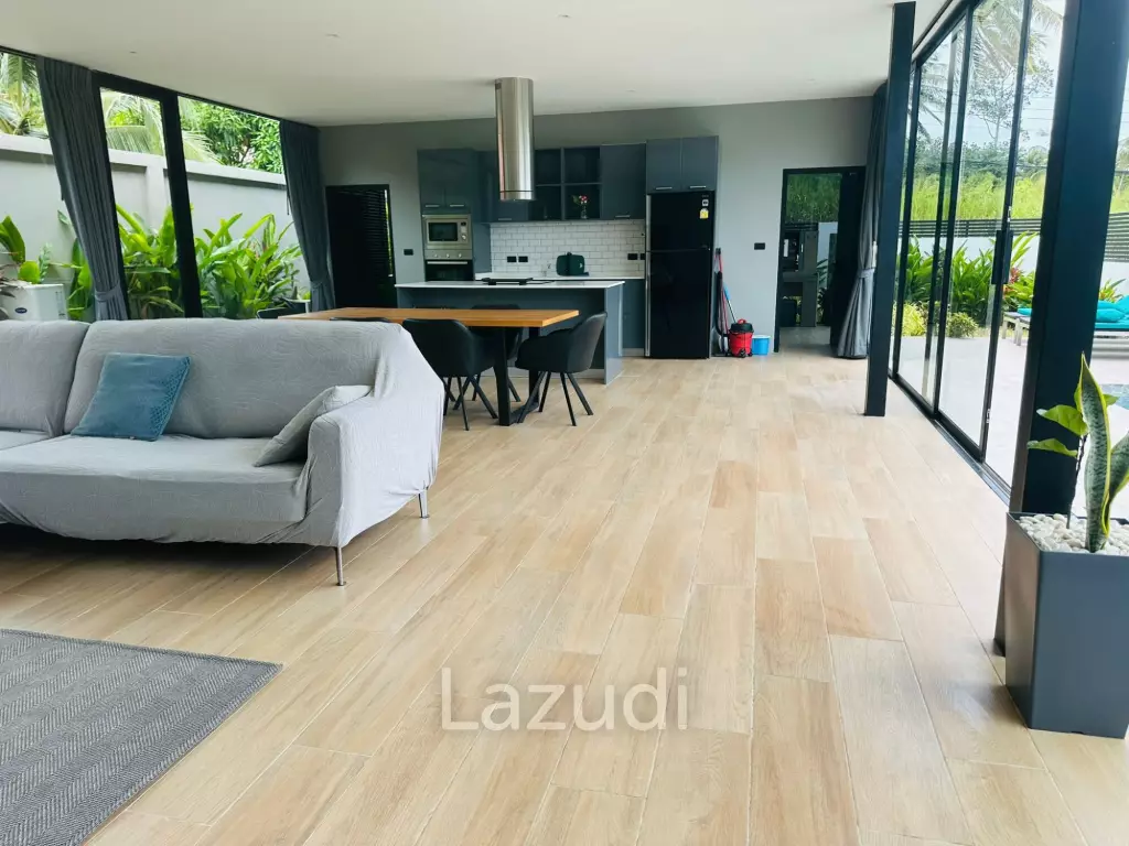 Sleek & Modern 2-Bed Pool Villa in Mae Nam, Koh Samui