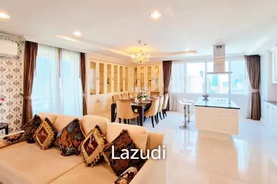 4 Bed 5 Bath 375 SQ.M Piyathip Place