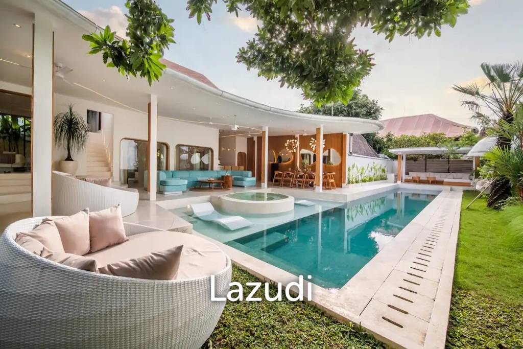 Luxurious 5-Bedroom Villa for Sale in Umalas