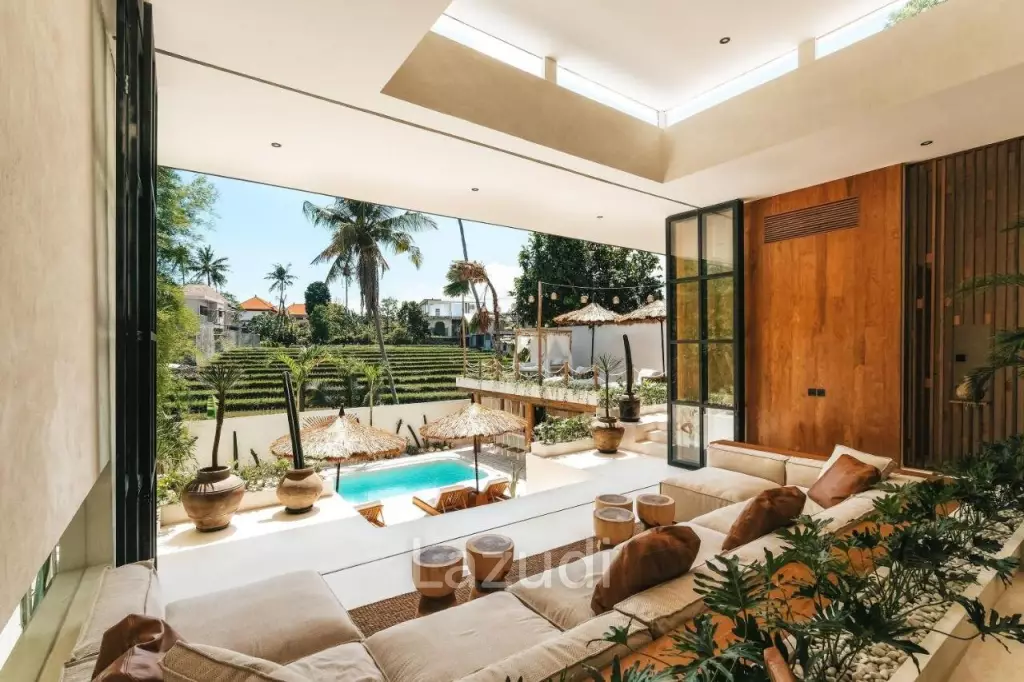 For Sale 4-Bedroom Mediterranean Villa in Pererenan