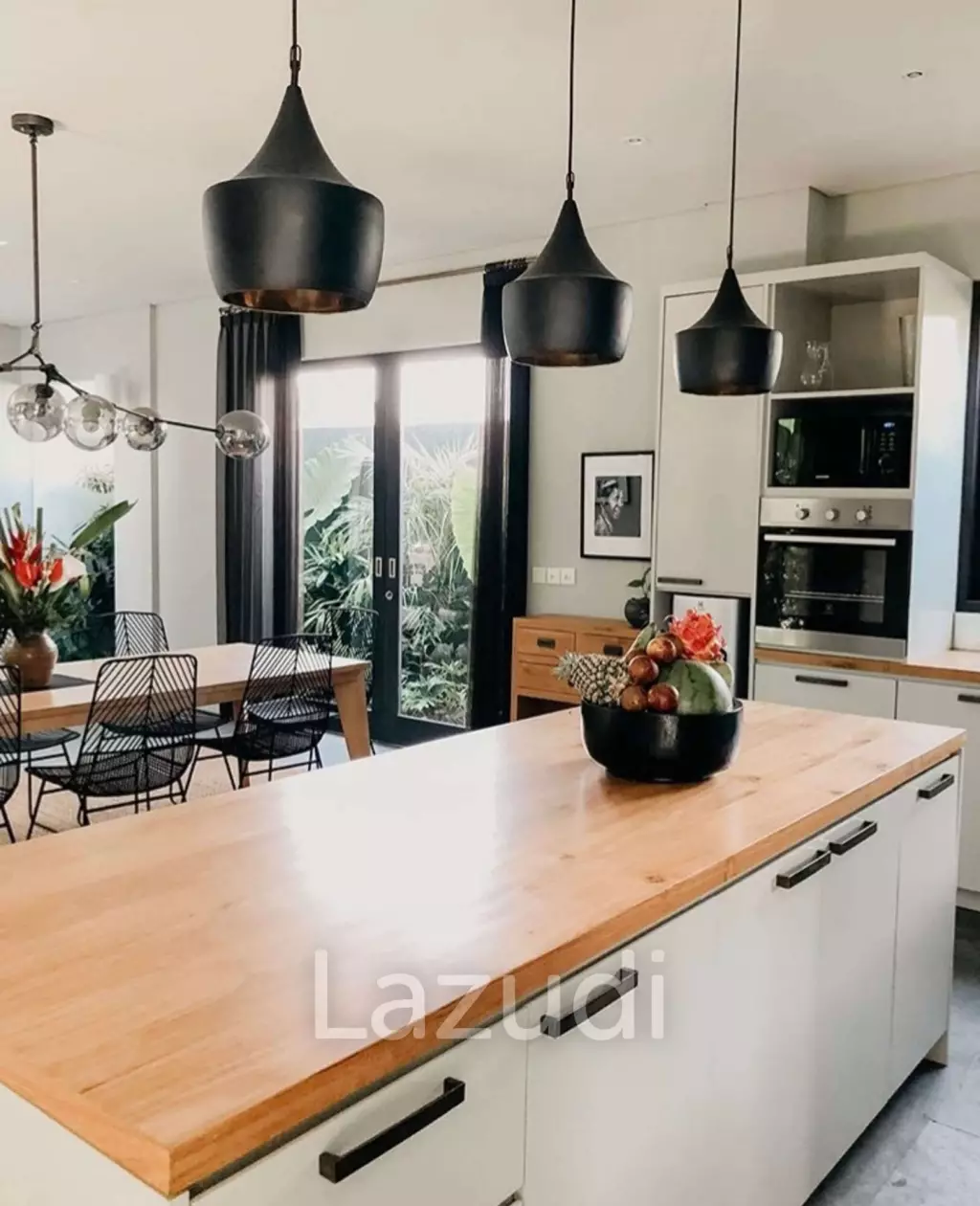 Luxury Villa close to Canggu Beach