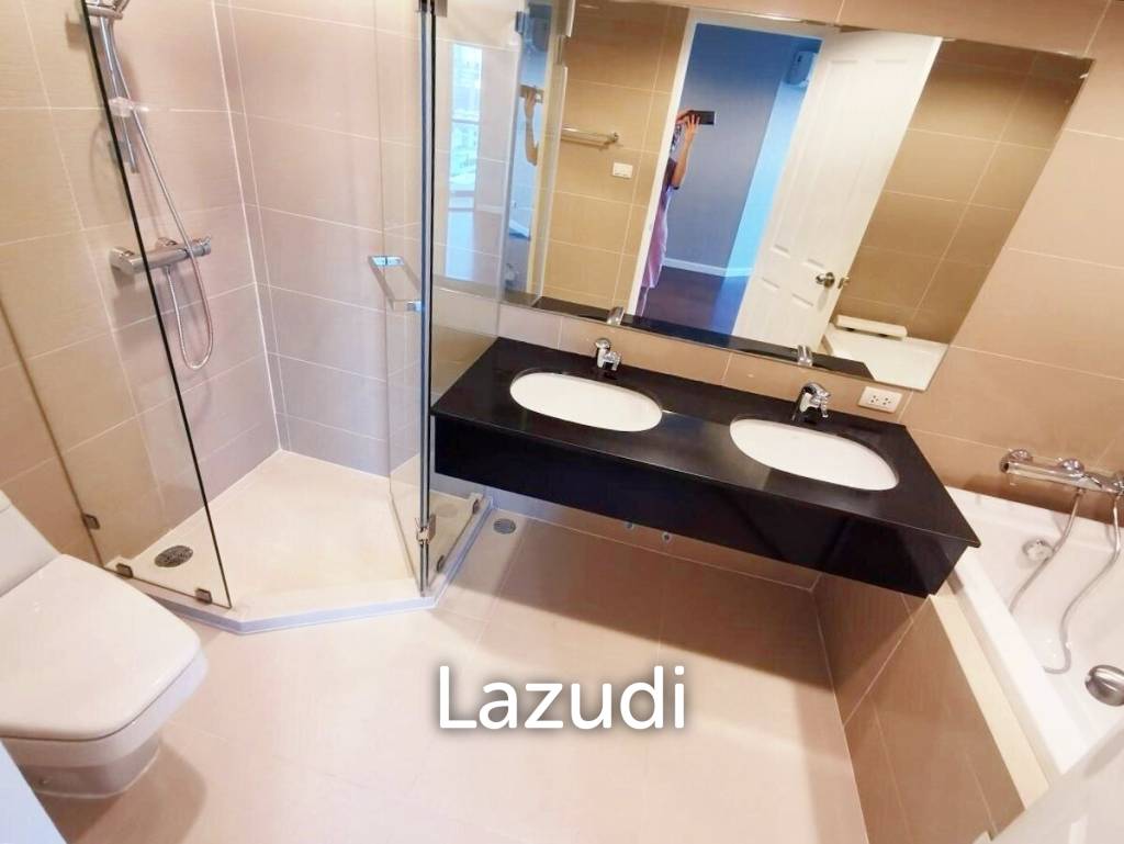 5 Bed 194 SQ.M at Belle Grand Rama 9