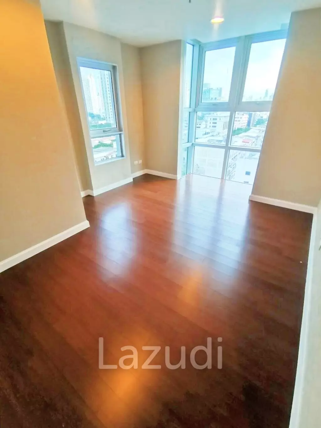 5 Bed 194 SQ.M at Belle Grand Rama 9