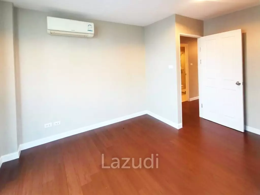 5 Bed 194 SQ.M at Belle Grand Rama 9