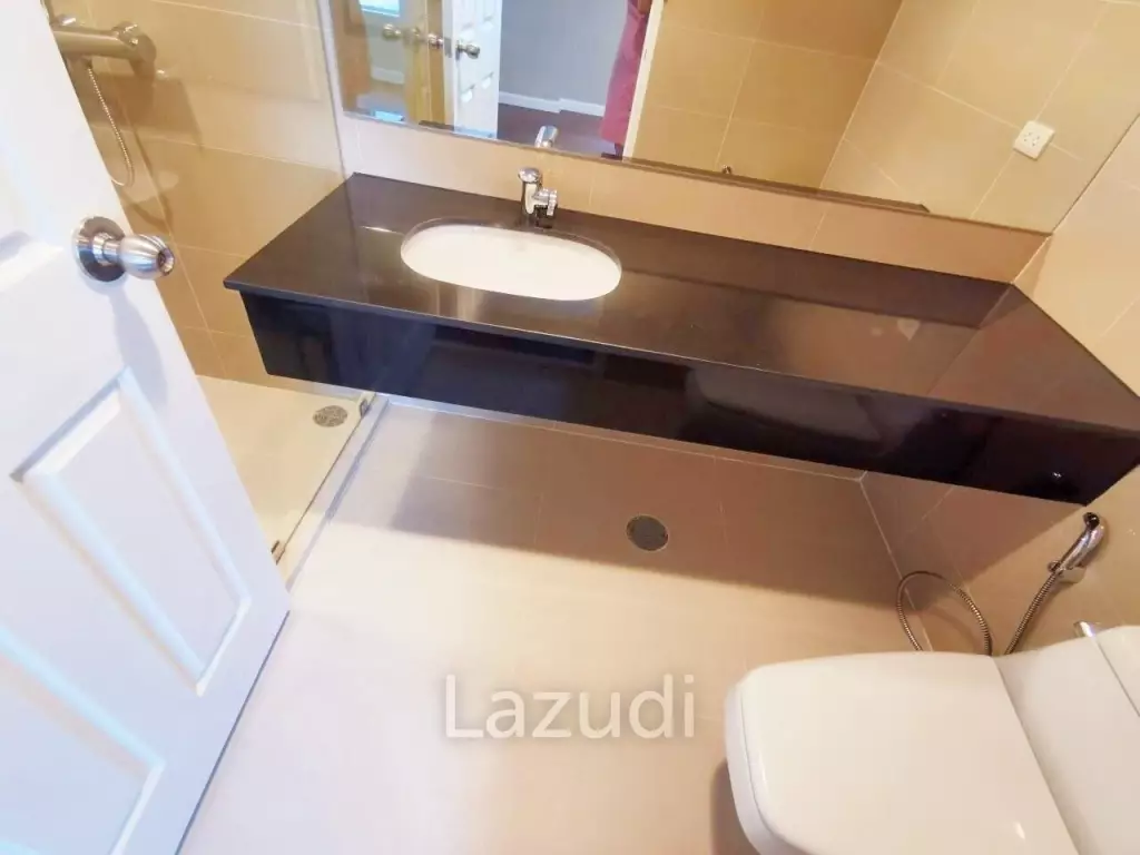 5 Bed 194 SQ.M at Belle Grand Rama 9