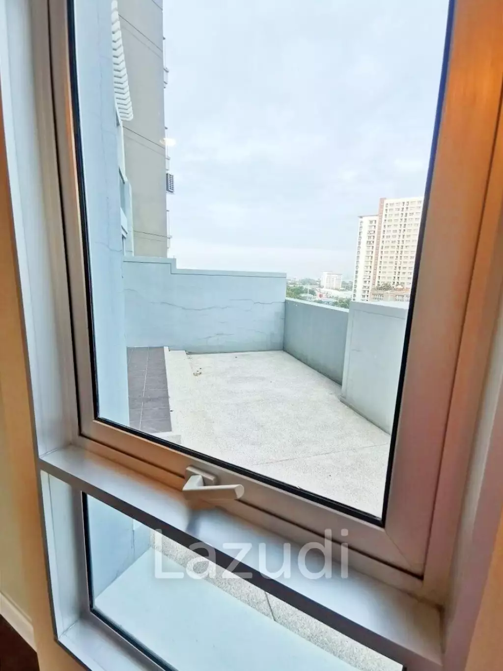 5 Bed 194 SQ.M at Belle Grand Rama 9