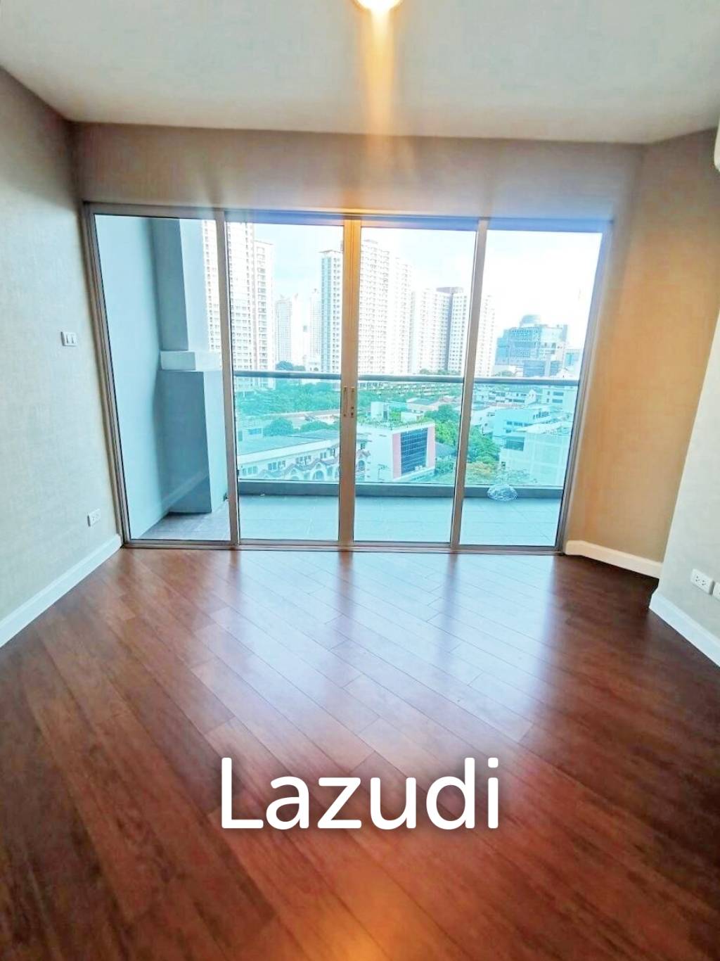 5 Bed 194 SQ.M at Belle Grand Rama 9