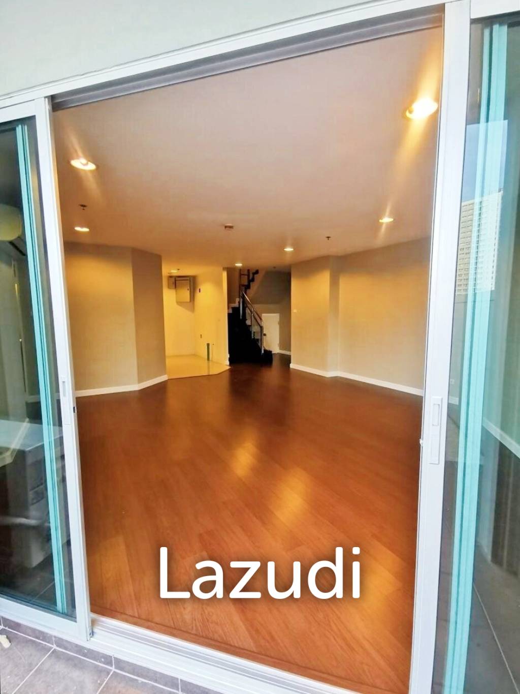 5 Bed 194 SQ.M at Belle Grand Rama 9