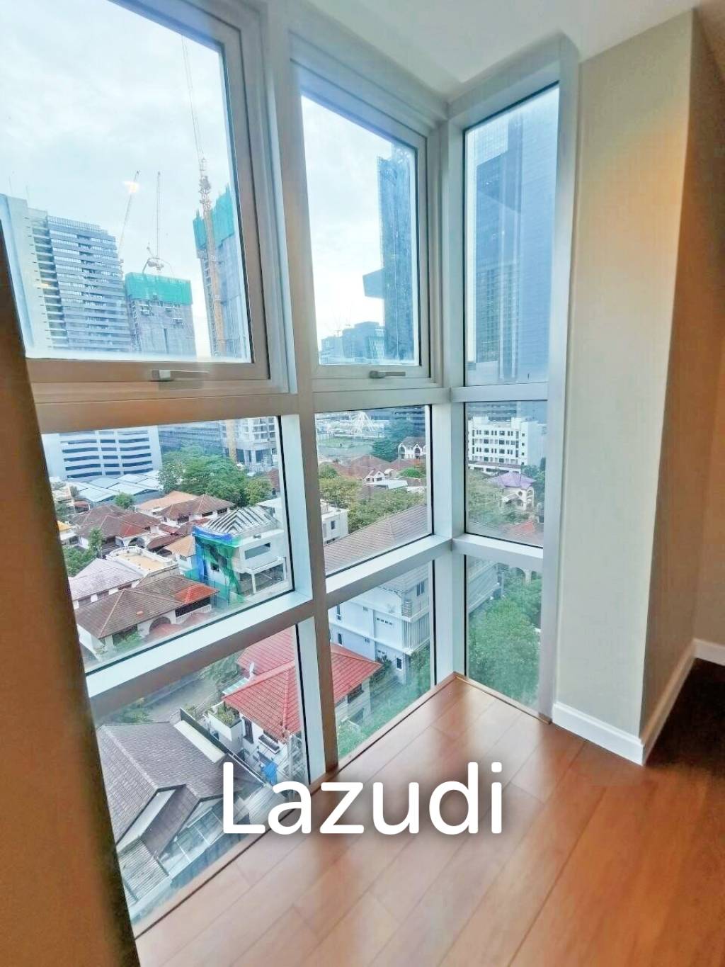5 Bed 194 SQ.M at Belle Grand Rama 9