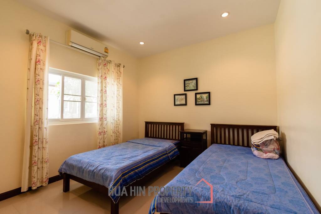 EMERALD GREEN  : 3 Bed Good Value