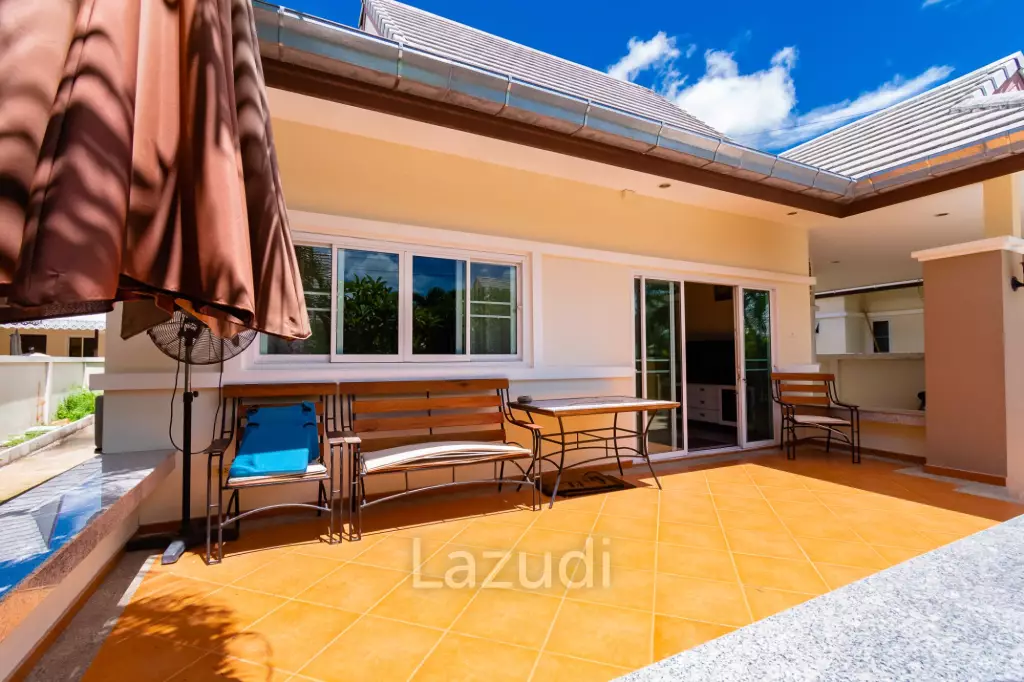 EMERALD GREEN  : 3 Bed Good Value