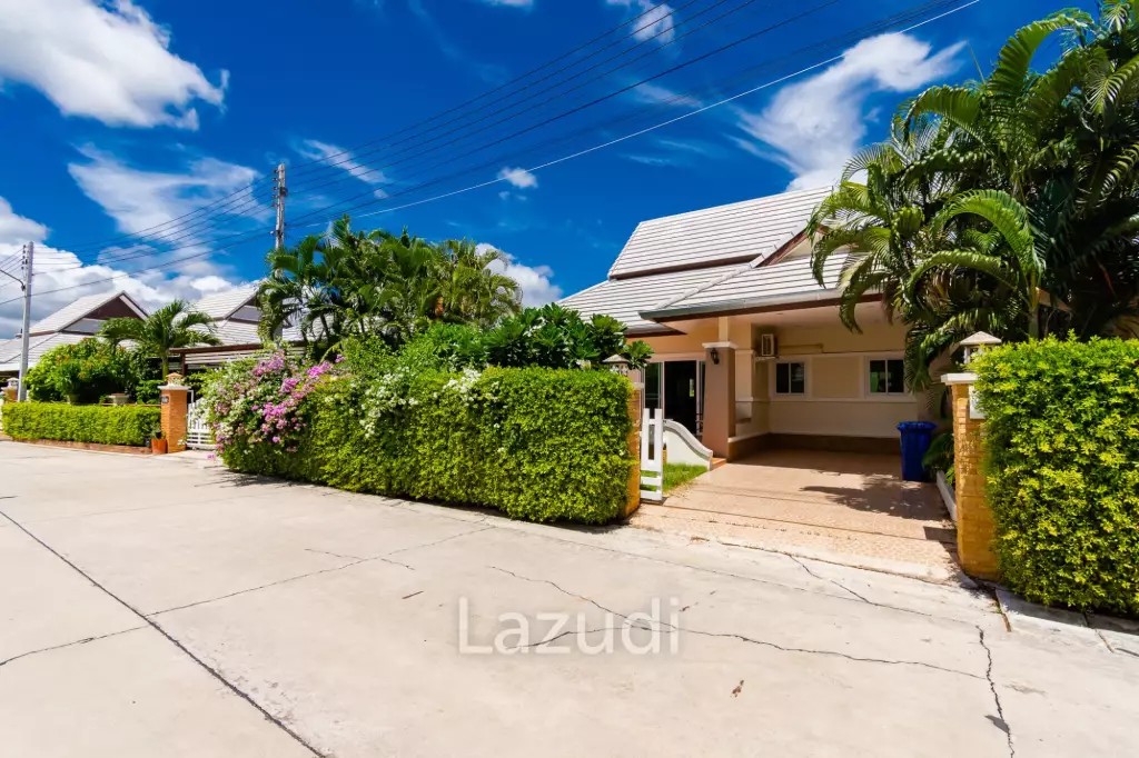EMERALD GREEN  : 3 Bed Good Value