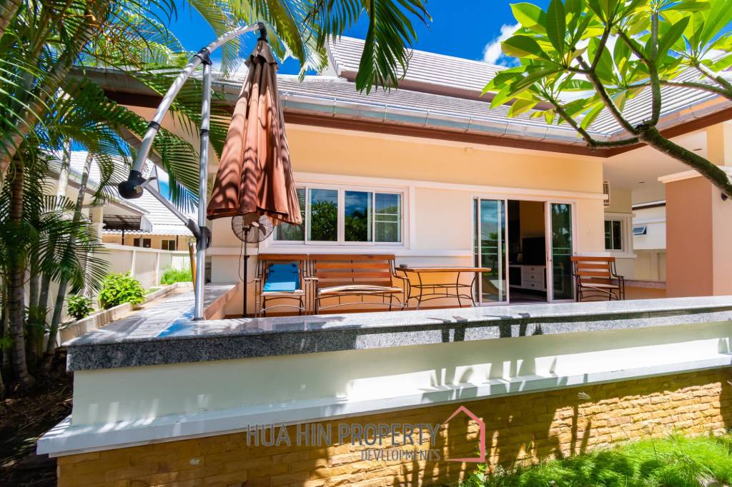 EMERALD GREEN  : 3 Bed Good Value