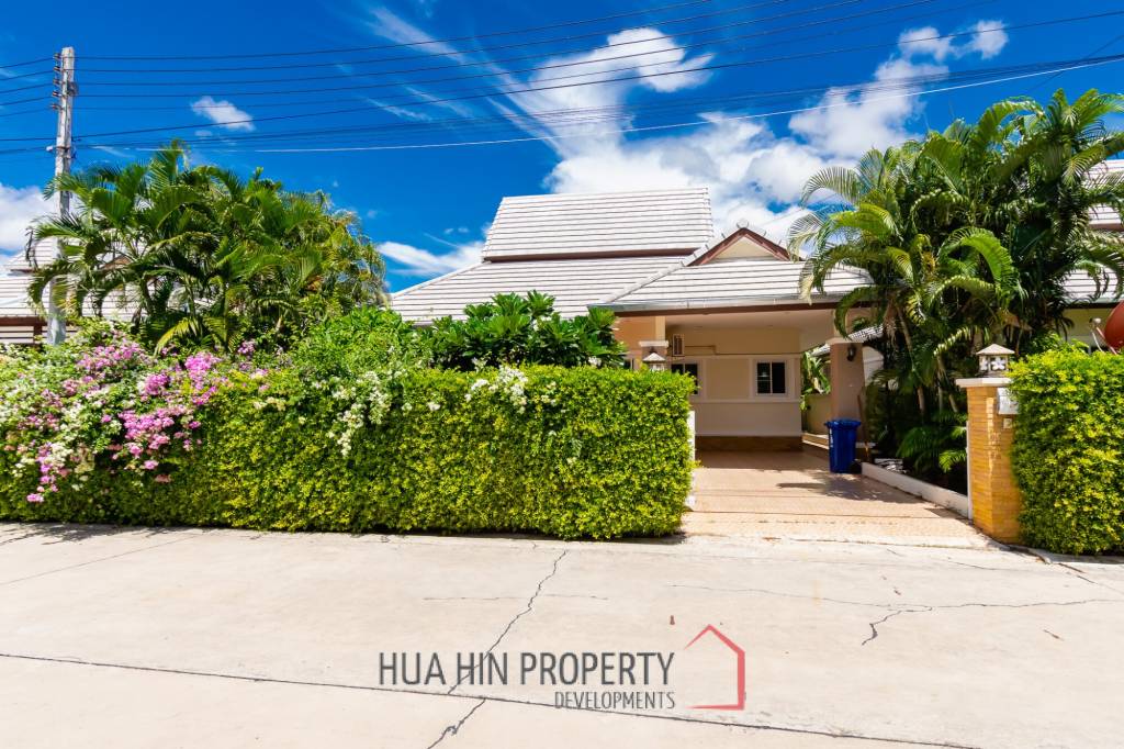 EMERALD GREEN  : 3 Bed Good Value