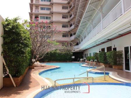 Baan Klang : 1 Bed Condo With Mountain View