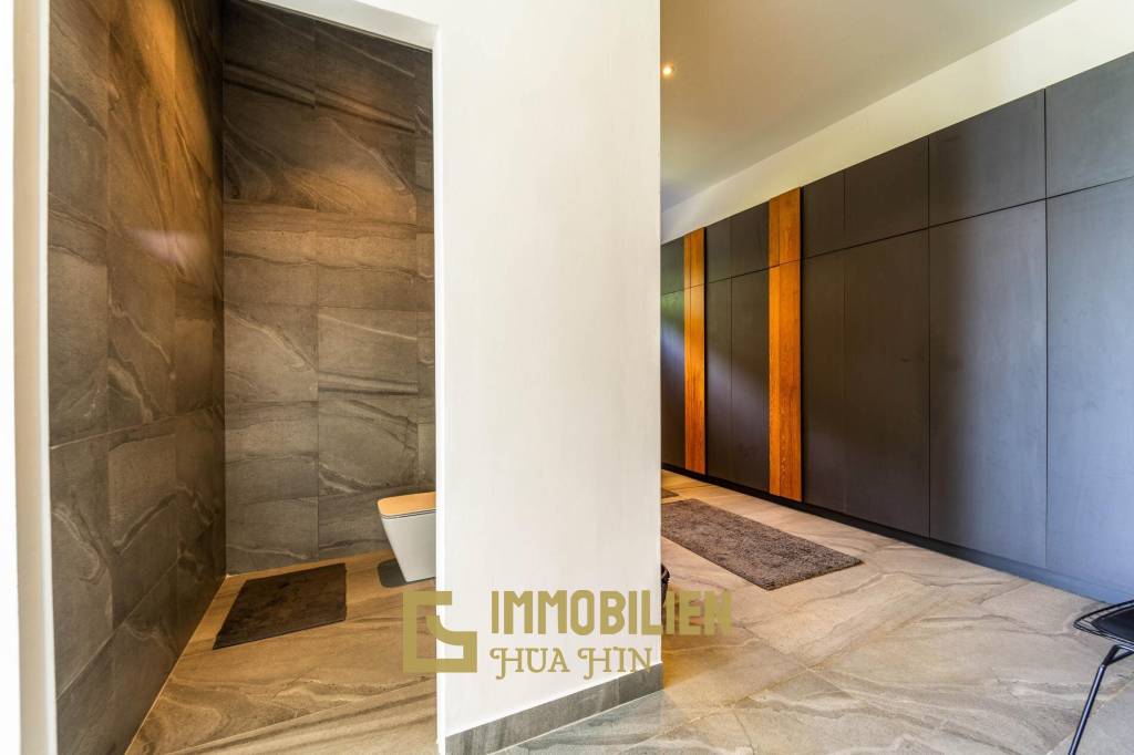 1,200 m² 4 Chambre 5 Salle de bain Villa Pour Louer