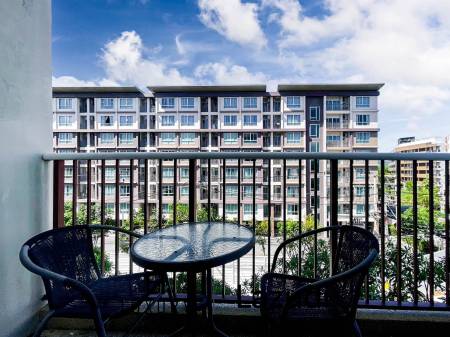 THE SEACRAZE : 1 Bed Condo For Sale