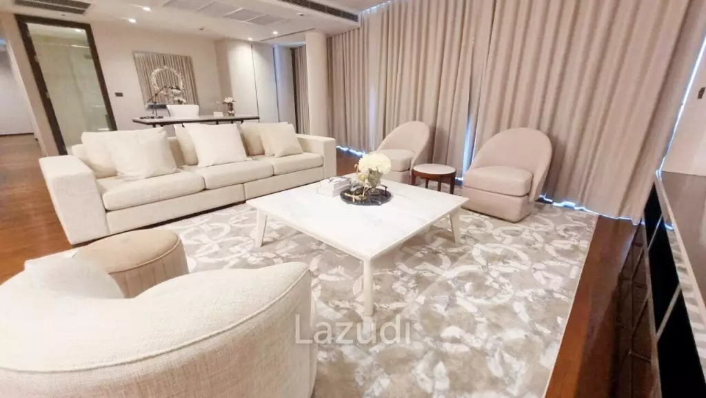 3 Bed 180.80 SQ.M La Citta Delre Thonglor 16