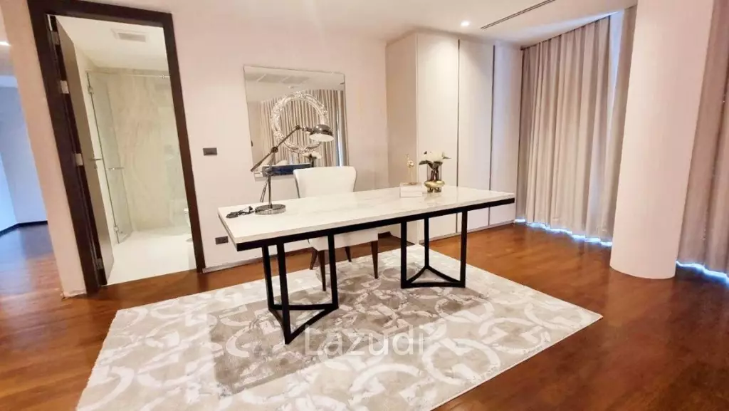 3 Bed 180.80 SQ.M La Citta Delre Thonglor 16