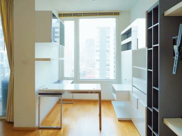 1 Bed 1 Bath 44 SQ.M Villa Rachatewi