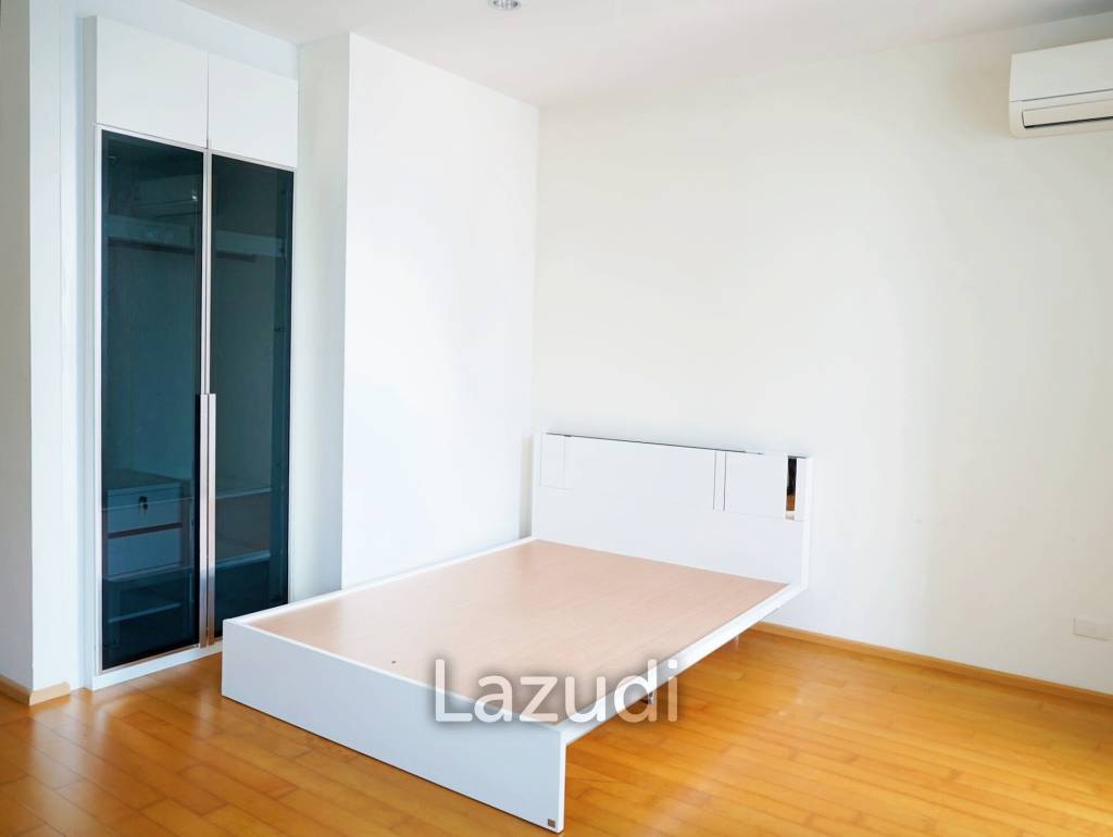 1 Bed 1 Bath 44 SQ.M Villa Rachatewi