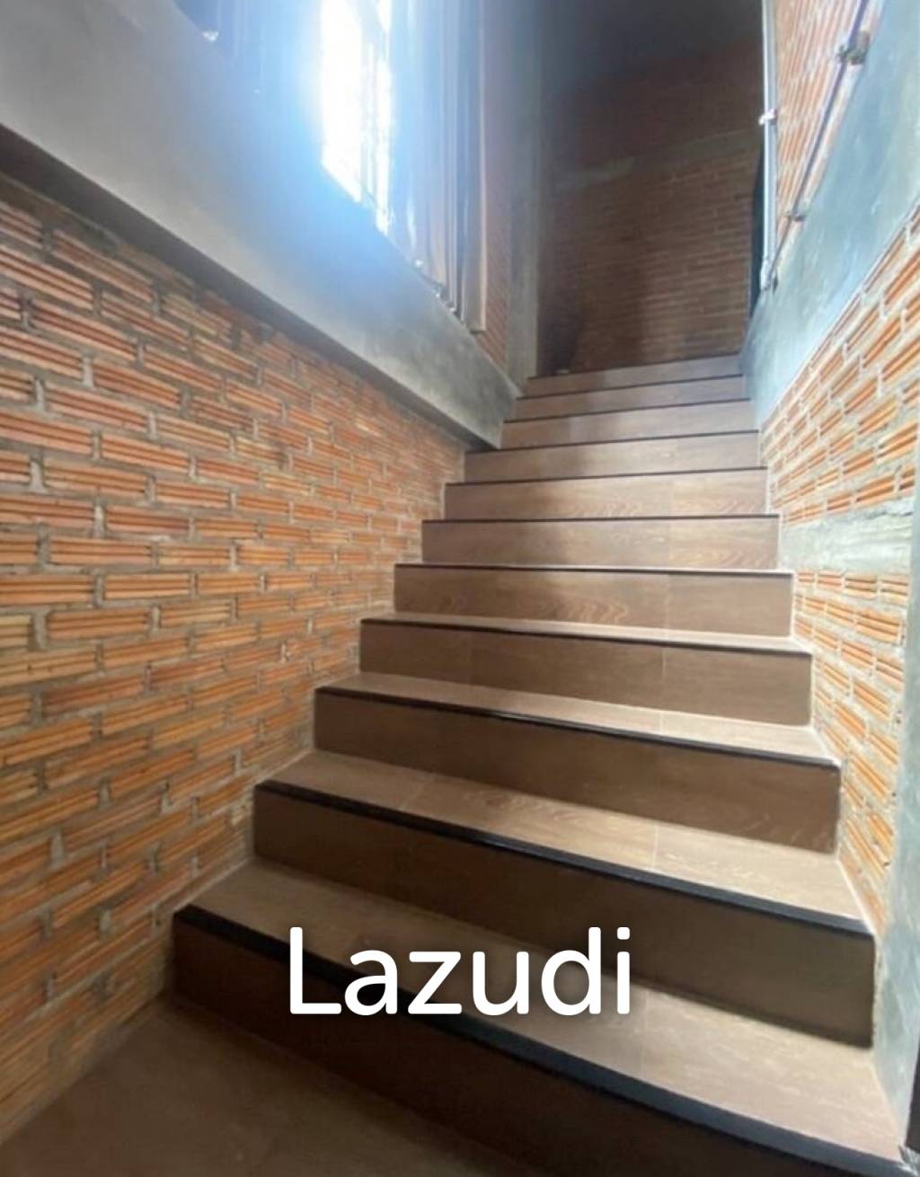 House for sale in vintage LOFT style at Pa Daet
