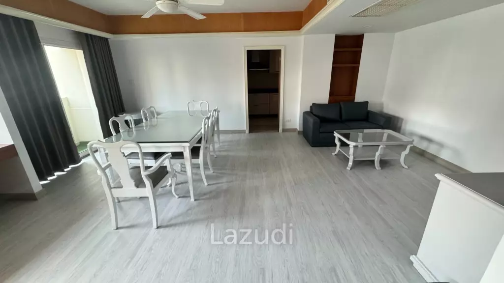 2 Bed 2 Bath 200 SQ.M Chaidee Mansion