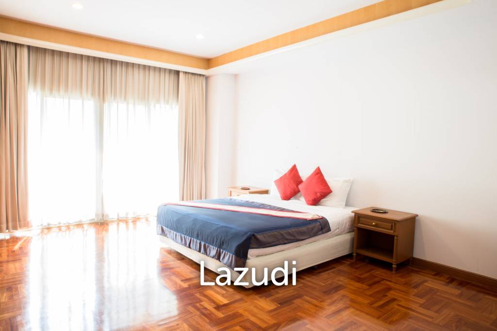 3 Bed 3 Bath 300 SQ.M Chaidee Mansion