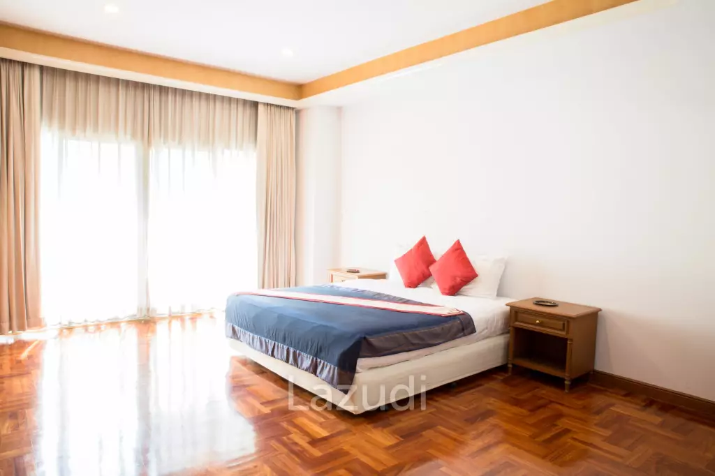 3 Bed 3 Bath 300 SQ.M Chaidee Mansion