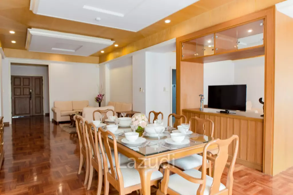 3 Bed 3 Bath 300 SQ.M Chaidee Mansion