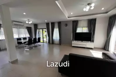 4 Beds 283 SQ.M House in Baan Dusit Pattaya Lake