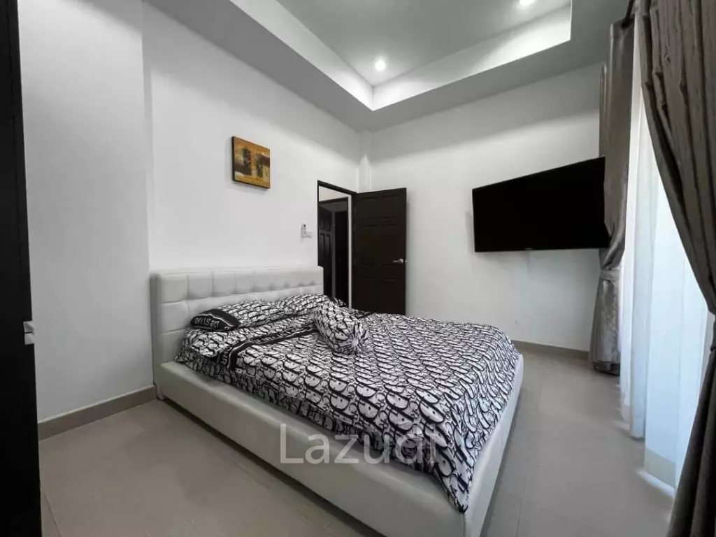 4 Beds 283 SQ.M House in Baan Dusit Pattaya Lake