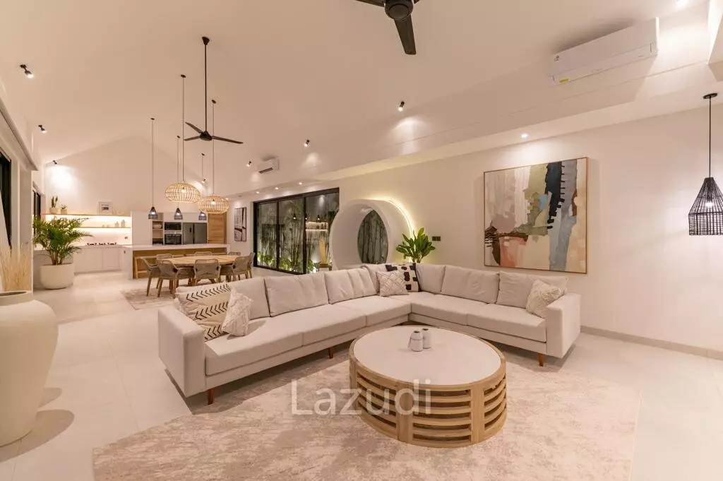 Spectacular Pererenan Beachside Villa with 40 Year Lease