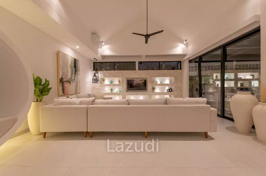 Spectacular Pererenan Beachside Villa with 40 Year Lease