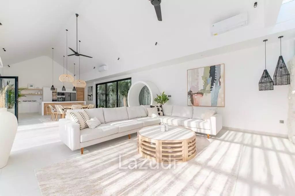 Spectacular Pererenan Beachside Villa with 40 Year Lease