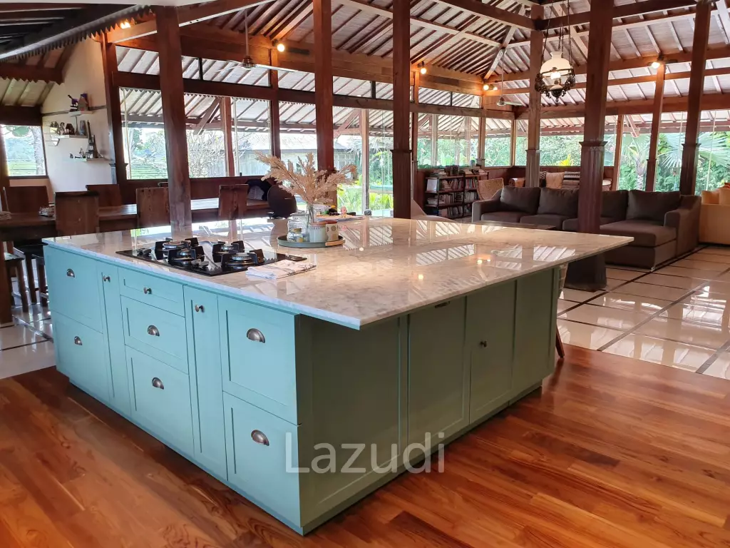 Freehold Villa for Sale in Nyanyi