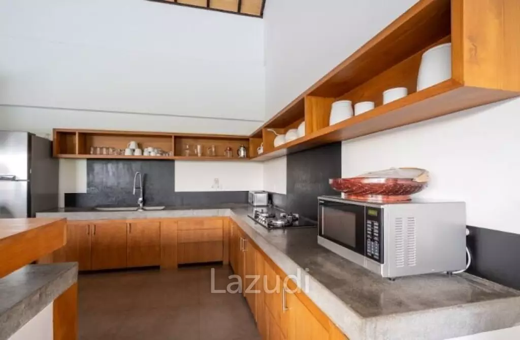 Huge Boutique Villa for Sale in Ungasan