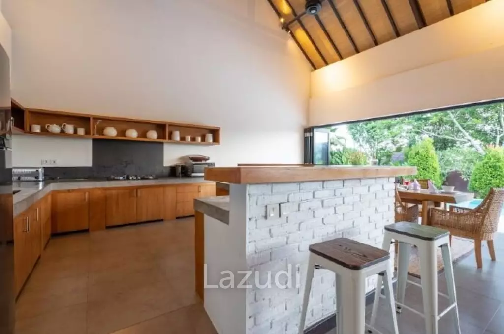 Huge Boutique Villa for Sale in Ungasan